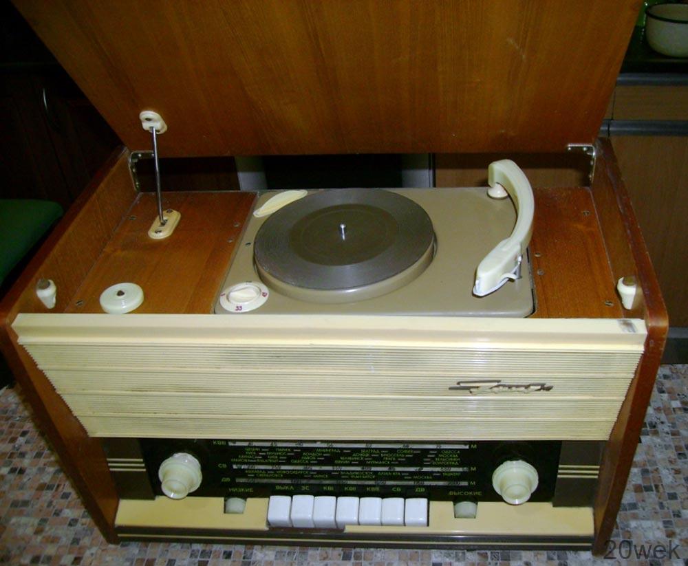 Радиола - "Эфир-М"