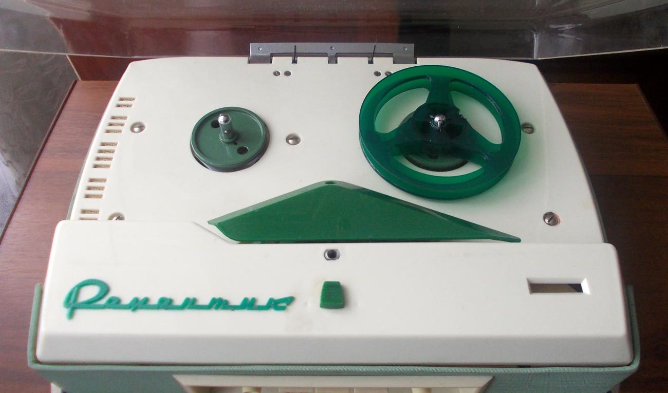 МАГНИТОФОН «РОМАНТИК»